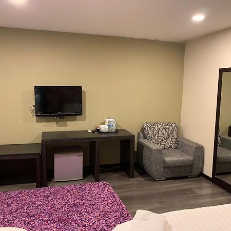I Garden Hotel Ипох Екстериор снимка
