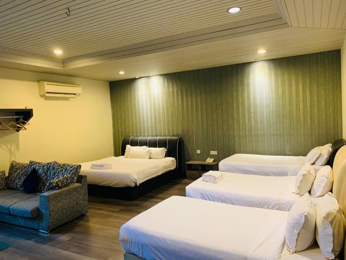 I Garden Hotel Ипох Екстериор снимка